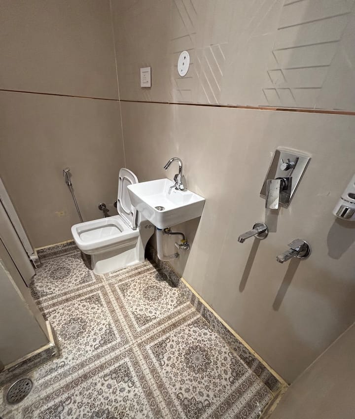 The Metropolitan Suite