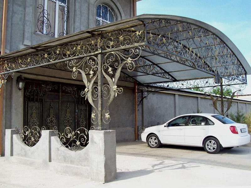 Художественная ковка в Истре, кованные изделия, кованые козырьки, кованые навесы, кованые козырьки и навесы, кованые козырьки и навесы в Истре, заказать кованые козырьки в Истре, кованые навесы в Истре, заказать кованые изделия в Истре, козырьки в Истре, навесы в Истре