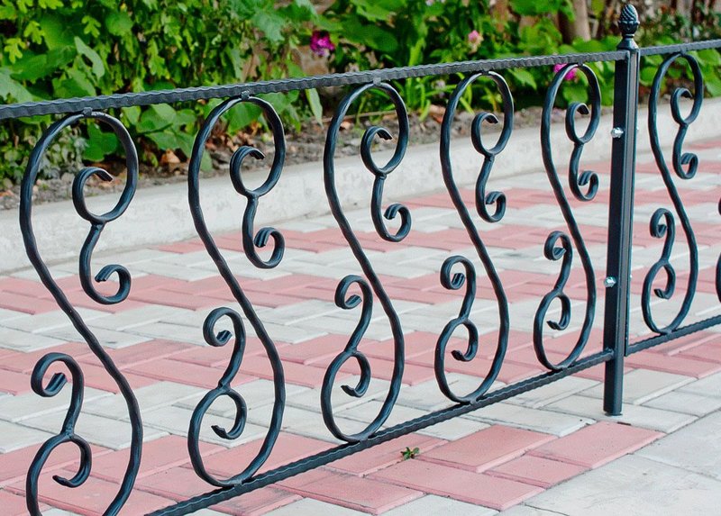 Ограждения художественной ковки на заказ. Заказать кованые ограждения в Истре. Кованые ограждения, Художественная ковка в Истре, кованные изделия, кованые ограждения, кованые ограждения для сада, кованые ограждения кладбищ, заказать ковку в Истре, заказать ковку предметов в Истре, заказать ковку ограждений в Истре, ковка в Истре недорого, заказать ковку недорого в Истре, ковка Истринский район, ковка в Подмосковье