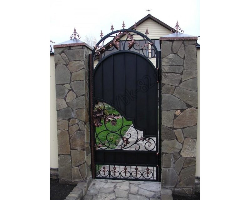 Художественная ковка в Истре, кованные изделия, кованые калитки, кованые калитки в Истре, кованые калитки для дачи, ковка в Истре, заказать кованые изделия в Истре, заказать ковку в Истре