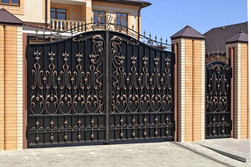 Художественная ковка в Истре, кованные изделия, кованые ворота, ковка в Истре, заказать кованые изделия в Истре, заказать кованые ворота в Истре, кованые ворота на заказ в Истринской области