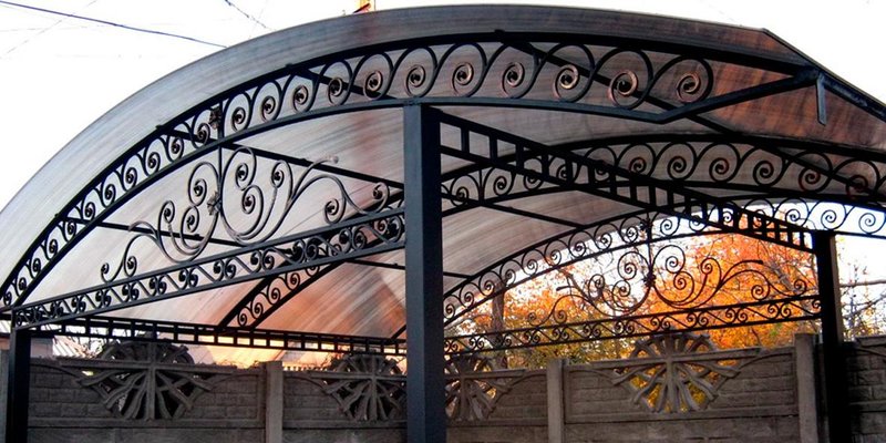 Художественная ковка в Истре, кованные изделия, кованые козырьки, кованые навесы, кованые козырьки и навесы, кованые козырьки и навесы в Истре, заказать кованые козырьки в Истре, кованые навесы в Истре, заказать кованые изделия в Истре, козырьки в Истре, навесы в Истре