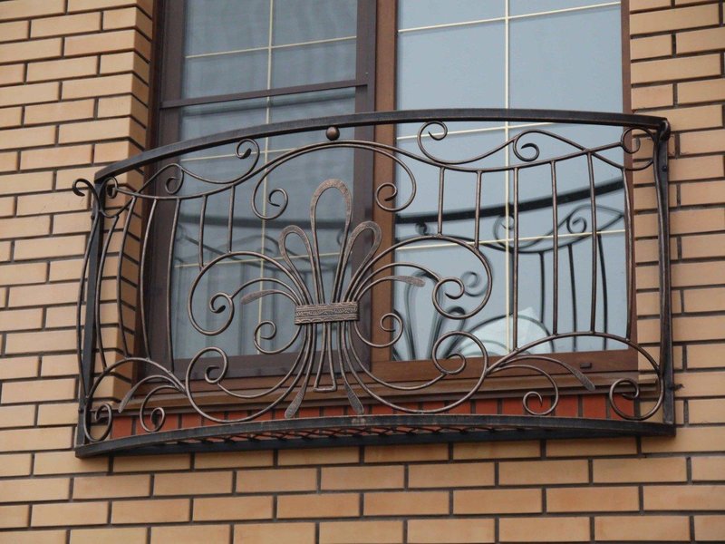 Художественная ковка в Истре, кованные изделия, кованые решетки, кованые решетки в Истре, заказать кованые решетки в Истре, кованые решетки в Истре недорого, ковка в Истре недорого