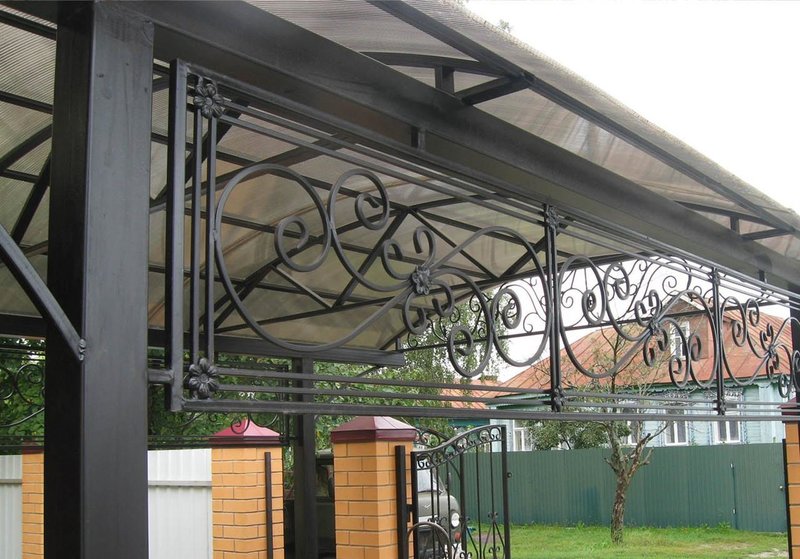 Художественная ковка в Истре, кованные изделия, кованые козырьки, кованые навесы, кованые козырьки и навесы, кованые козырьки и навесы в Истре, заказать кованые козырьки в Истре, кованые навесы в Истре, заказать кованые изделия в Истре, козырьки в Истре, навесы в Истре