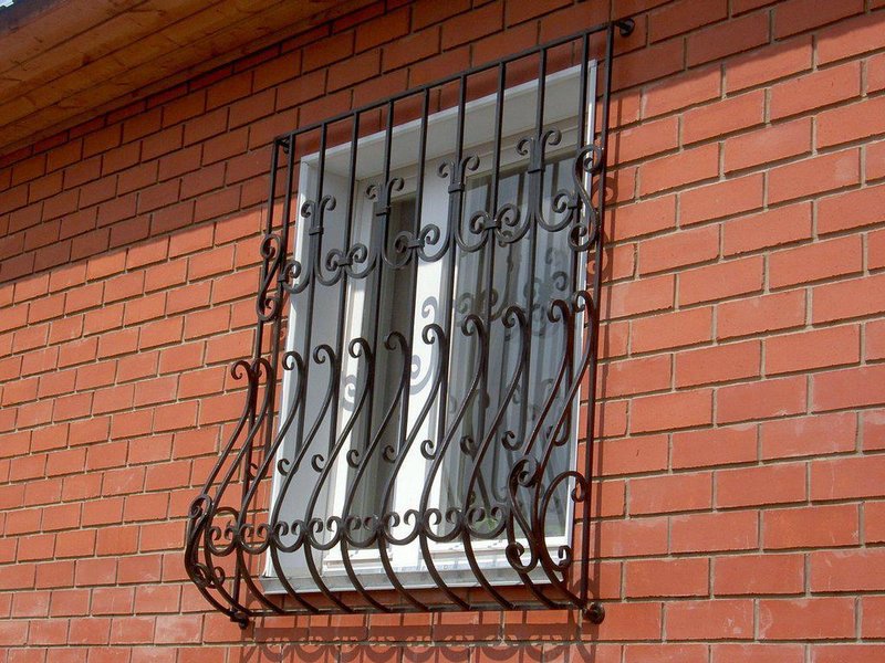 Художественная ковка в Истре, кованные изделия, кованые решетки, кованые решетки в Истре, заказать кованые решетки в Истре, кованые решетки в Истре недорого, ковка в Истре недорого