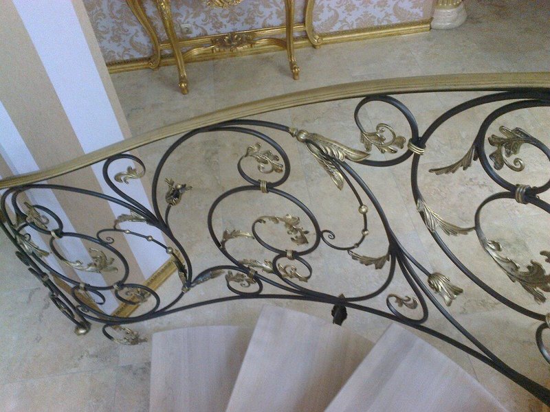 Художественная ковка в Истре, кованные изделия, кованные изделия, ковка в Истре, заказать кованые изделия в Истре, заказать кованые перила в Истре