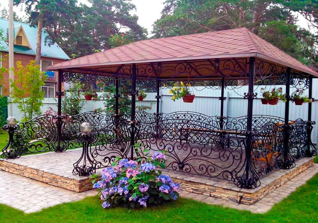 Художественная ковка в Истре, кованные изделия, кованые беседки, кованые беседки в Истре, кованые беседки для дачи, ковка в Истре, заказать кованые изделия в Истре, заказать ковку в Истре