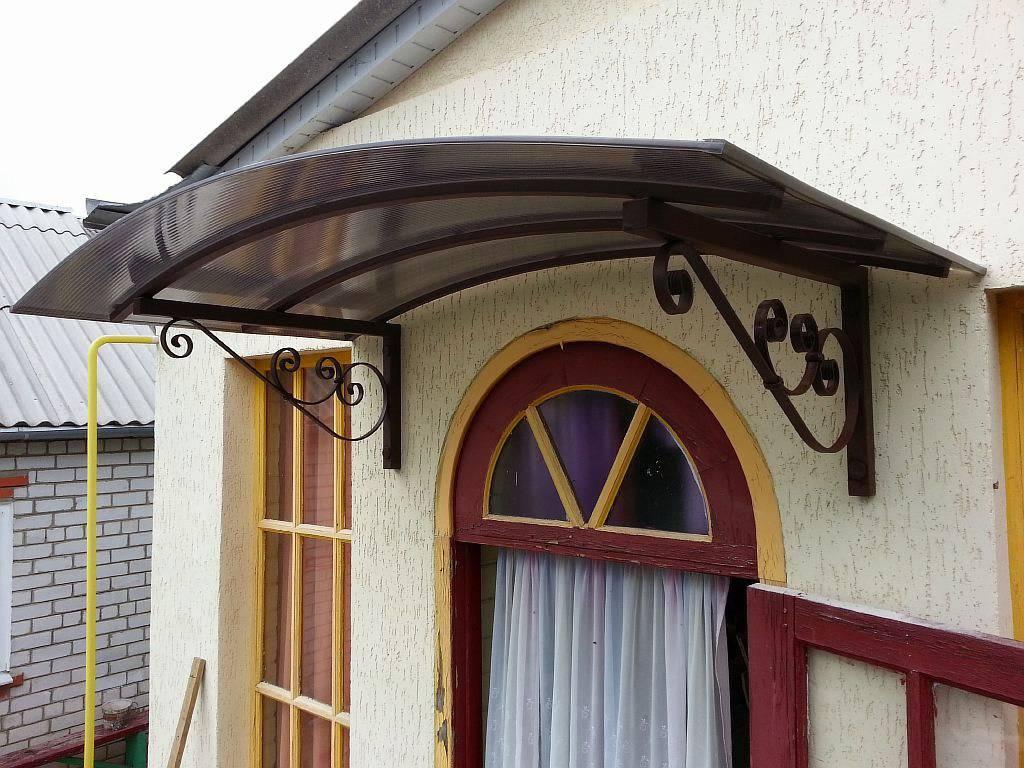 Художественная ковка в Истре, кованные изделия, кованые козырьки, кованые навесы, кованые козырьки и навесы, кованые козырьки и навесы в Истре, заказать кованые козырьки в Истре, кованые навесы в Истре, заказать кованые изделия в Истре, козырьки в Истре, навесы в Истре