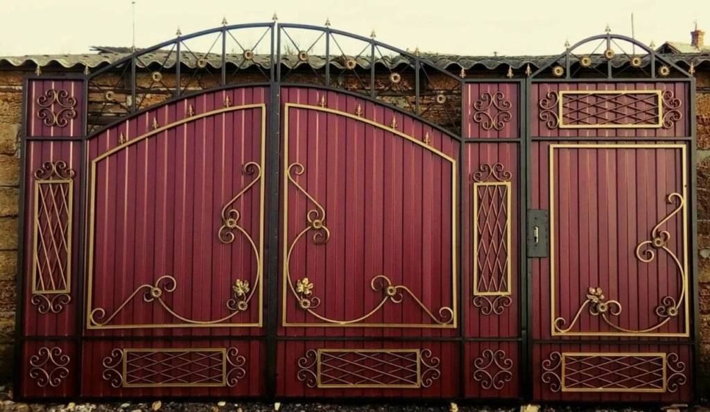 Художественная ковка в Истре, кованные изделия, кованые ворота, ковка в Истре, заказать кованые изделия в Истре, заказать кованые ворота в Истре, кованые ворота на заказ в Истринской области
