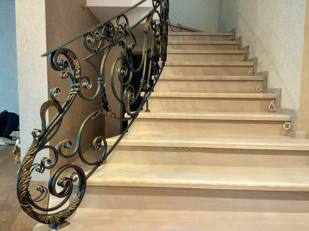 Художественная ковка в Истре, кованные изделия, кованные изделия, ковка в Истре, заказать кованые изделия в Истре, заказать кованые перила в Истре