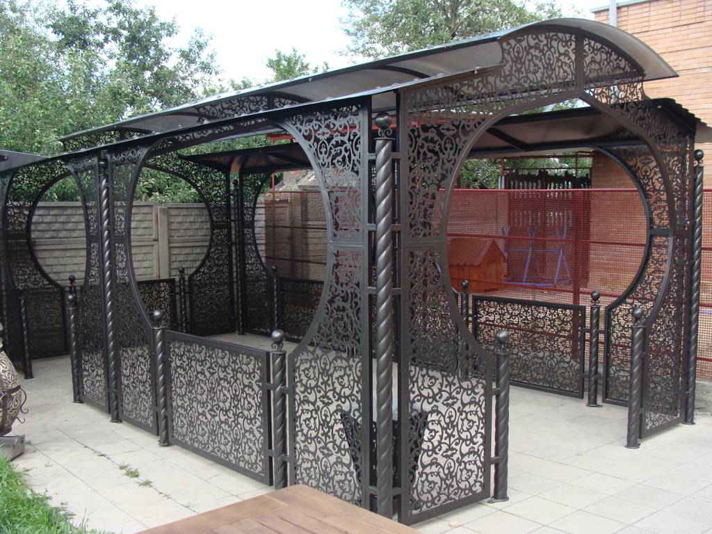 Художественная ковка в Истре, кованные изделия, кованые беседки, кованые беседки в Истре, кованые беседки для дачи, ковка в Истре, заказать кованые изделия в Истре, заказать ковку в Истре