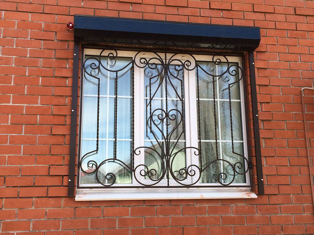 Художественная ковка в Истре, кованные изделия, кованые решетки, кованые решетки в Истре, заказать кованые решетки в Истре, кованые решетки в Истре недорого, ковка в Истре недорого