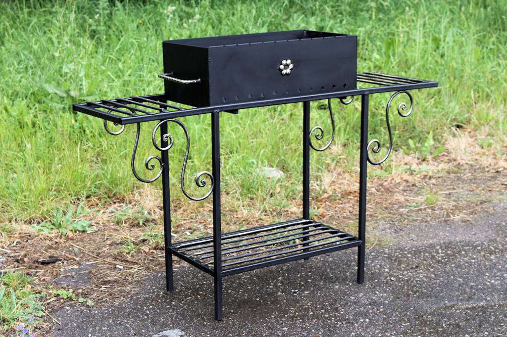 Художественная ковка в Истре, кованные изделия, кованые мангалы, заказать мангал в Истре, кованый мангал в Истре, ковка мангала, кованые мангалы в Истре, заказать кованый мангал в Истре