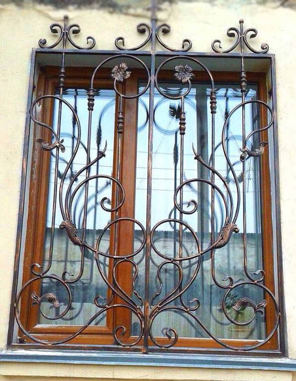 Художественная ковка в Истре, кованные изделия, кованые решетки, кованые решетки в Истре, заказать кованые решетки в Истре, кованые решетки в Истре недорого, ковка в Истре недорого