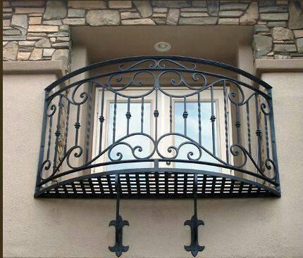 ковка в Истре, заказать кованые решетки в Истре, кованые балконы на заказ, кованые ограждения на заказ в Истринской области