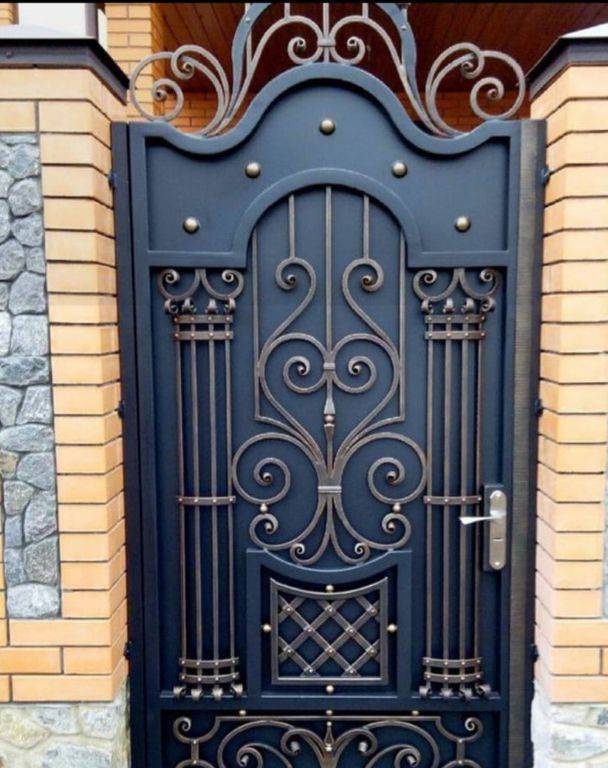 Художественная ковка в Истре, кованные изделия, кованые ворота, ковка в Истре, заказать кованые изделия в Истре, заказать кованые ворота в Истре, кованые ворота на заказ в Истринской области