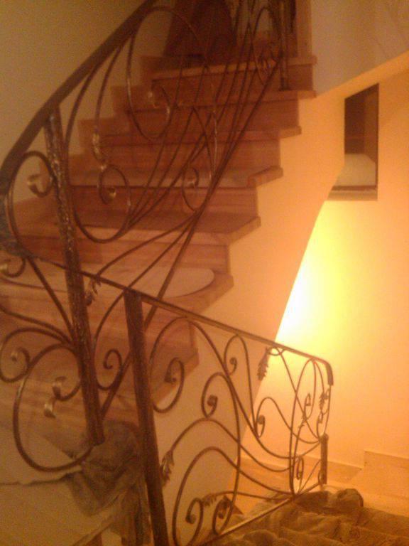 Художественная ковка в Истре, кованные изделия, кованные изделия, ковка в Истре, заказать кованые изделия в Истре, заказать кованые перила в Истре