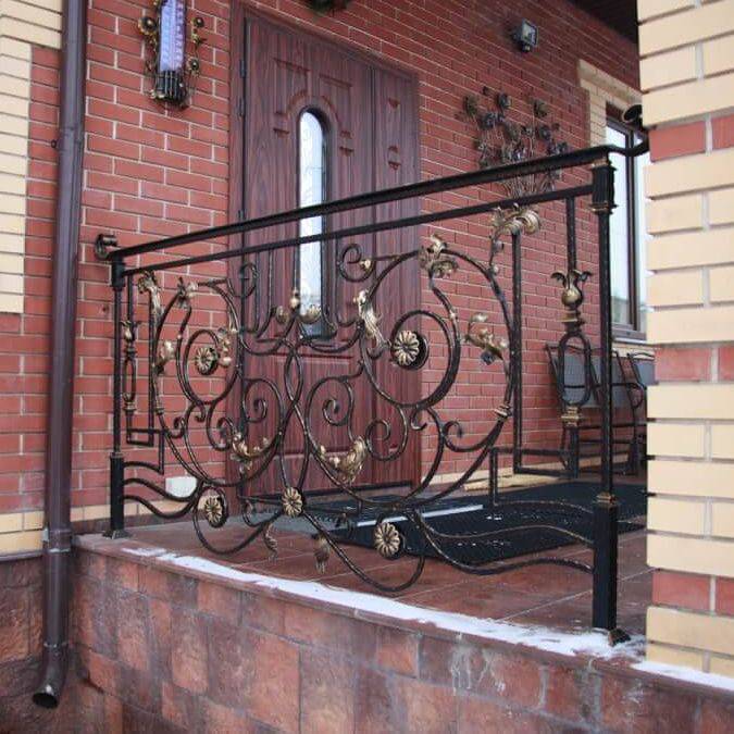 Художественная ковка в Истре, кованные изделия, кованные изделия, ковка в Истре, заказать кованые изделия в Истре, заказать кованые перила в Истре