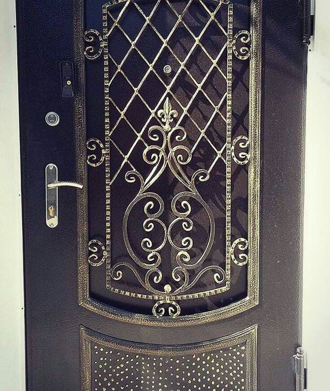 Художественная ковка в Истре, кованные изделия, кованые ворота, ковка в Истре, заказать кованые изделия в Истре, заказать кованые ворота в Истре, кованые ворота на заказ в Истринской области