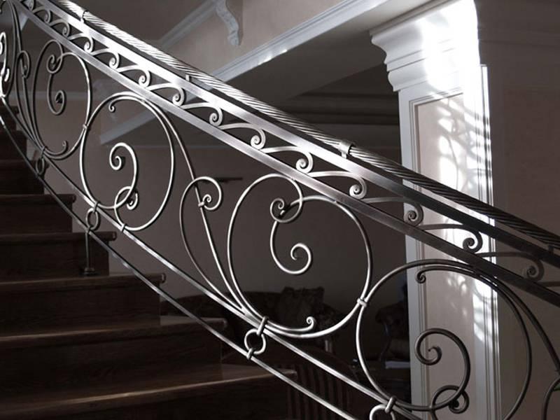 Художественная ковка в Истре, кованные изделия, кованные изделия, ковка в Истре, заказать кованые изделия в Истре, заказать кованые перила в Истре