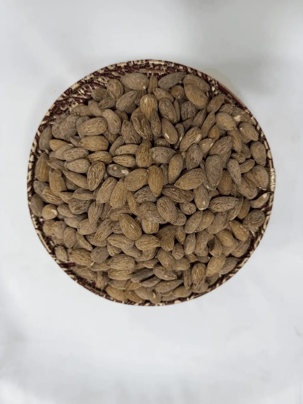 Amandes Grillées Salées (لوز مكلي بالملحة)