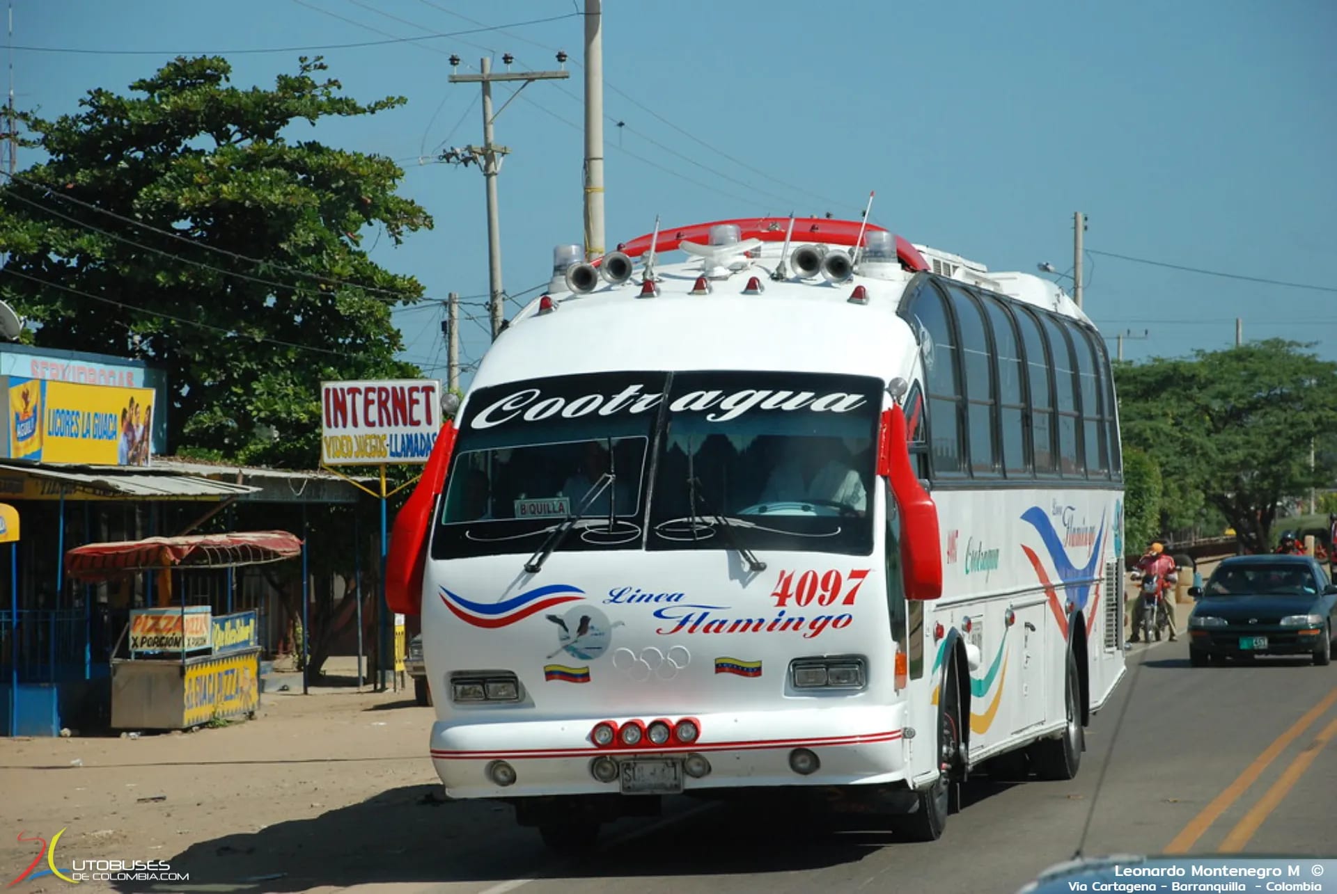 Olimpica Olimpica Cox 2000 Chevrolet Isuzu CHR 660 LWB