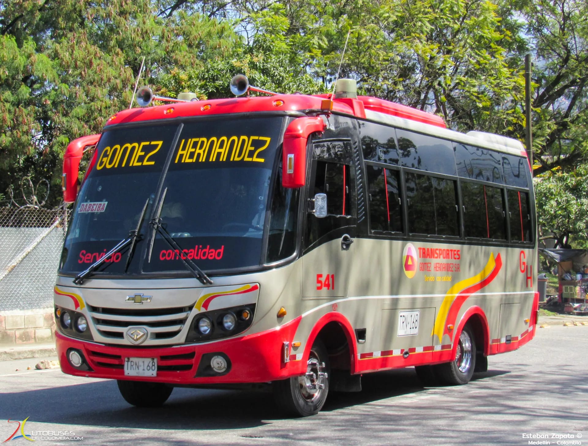 Autobuses ICC Autobuses ICC Orix Chevrolet Isuzu NPR