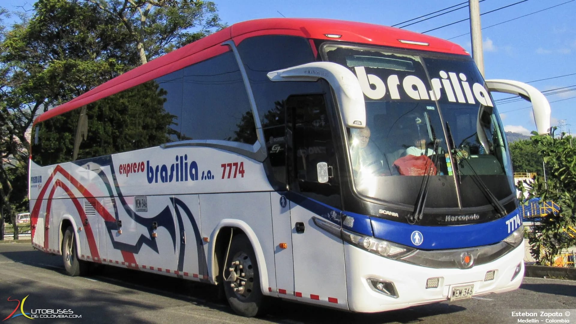 Marcopolo Superpolo Marcopolo Paradiso 1200 New G7 Scania K400