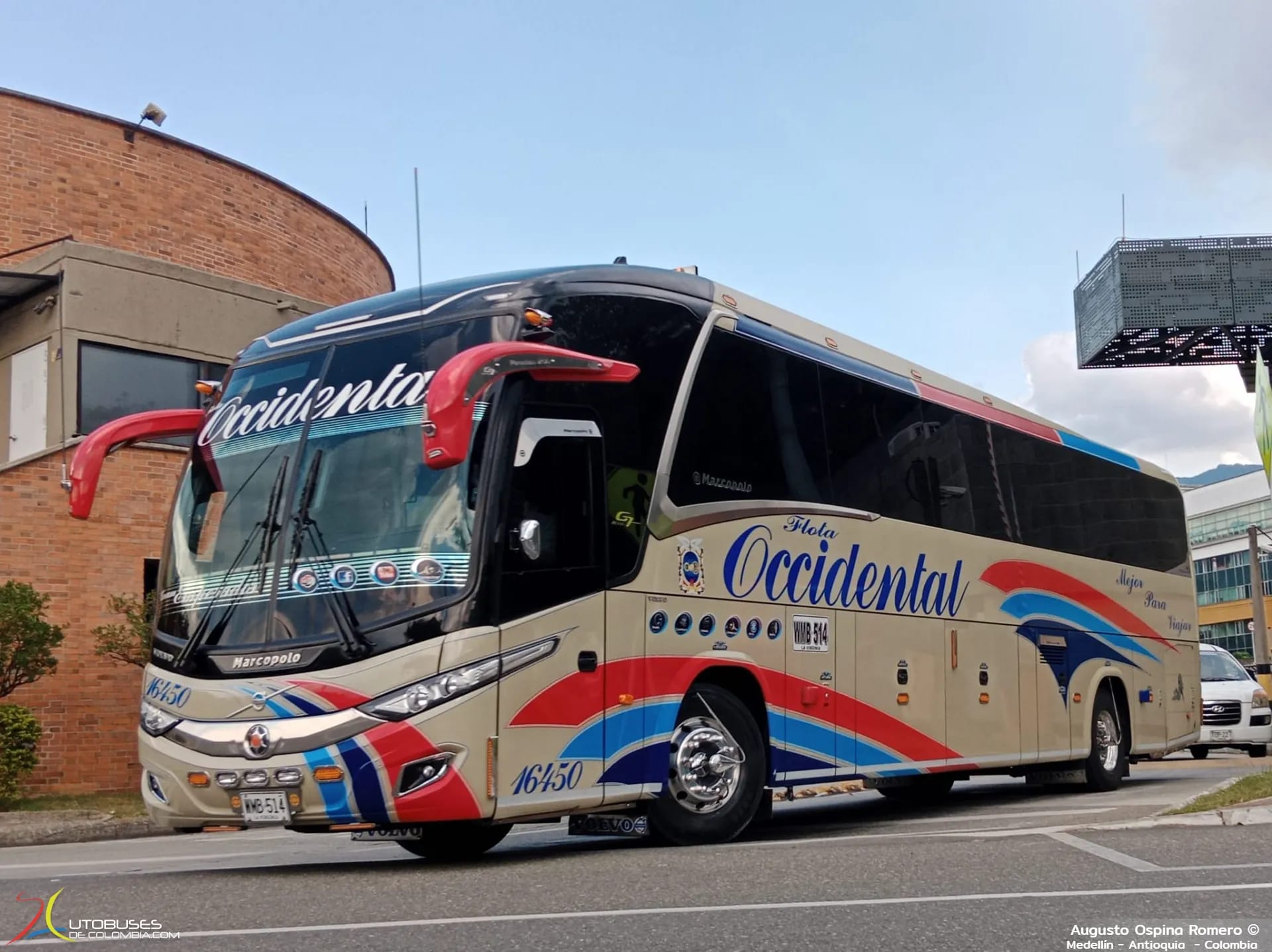 Marcopolo Superpolo Marcopolo Paradiso 1200 New G7 Scania K410