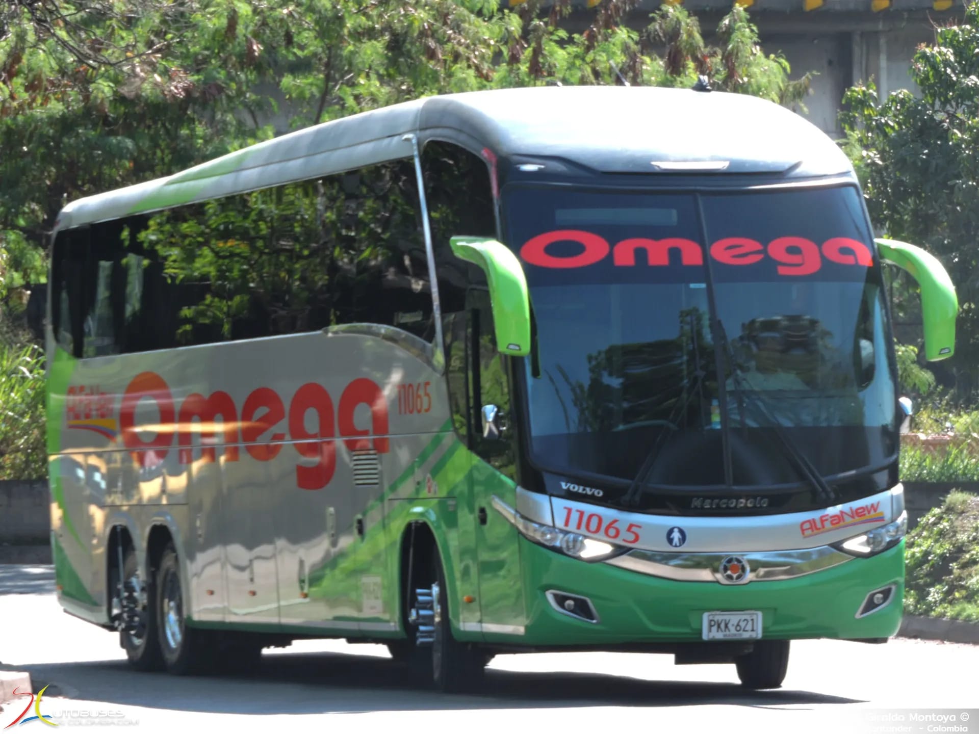 Marcopolo Superpolo Marcopolo Paradiso 1350 G7 Volvo B13R