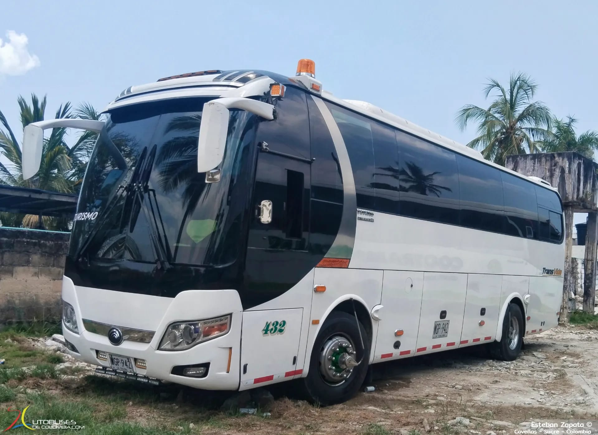 Yutong Bus & Coach Yutong ZK6107HA