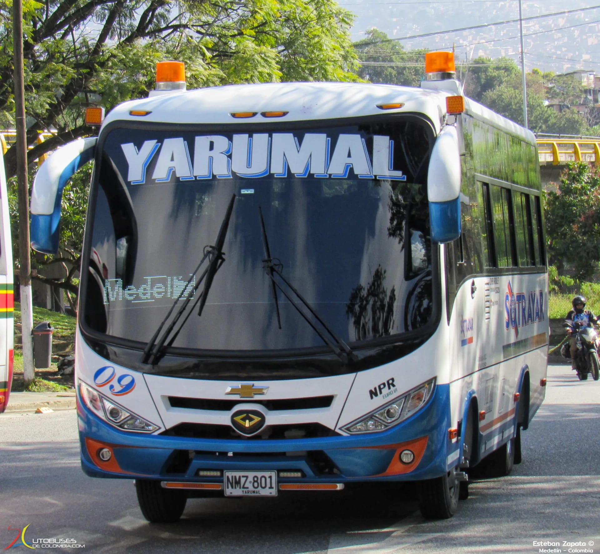 Autobuses ICC Autobuses ICC Viator Chevrolet Isuzu NPR