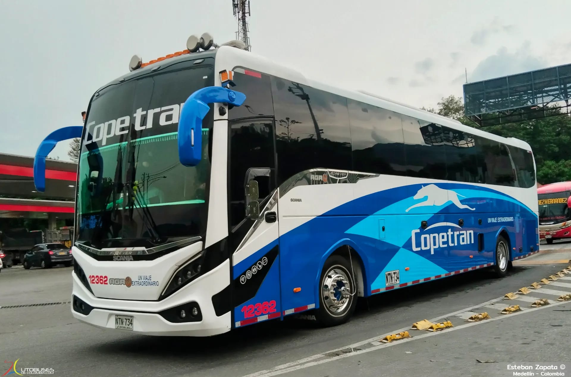 Aga Aga Forever Scania K410