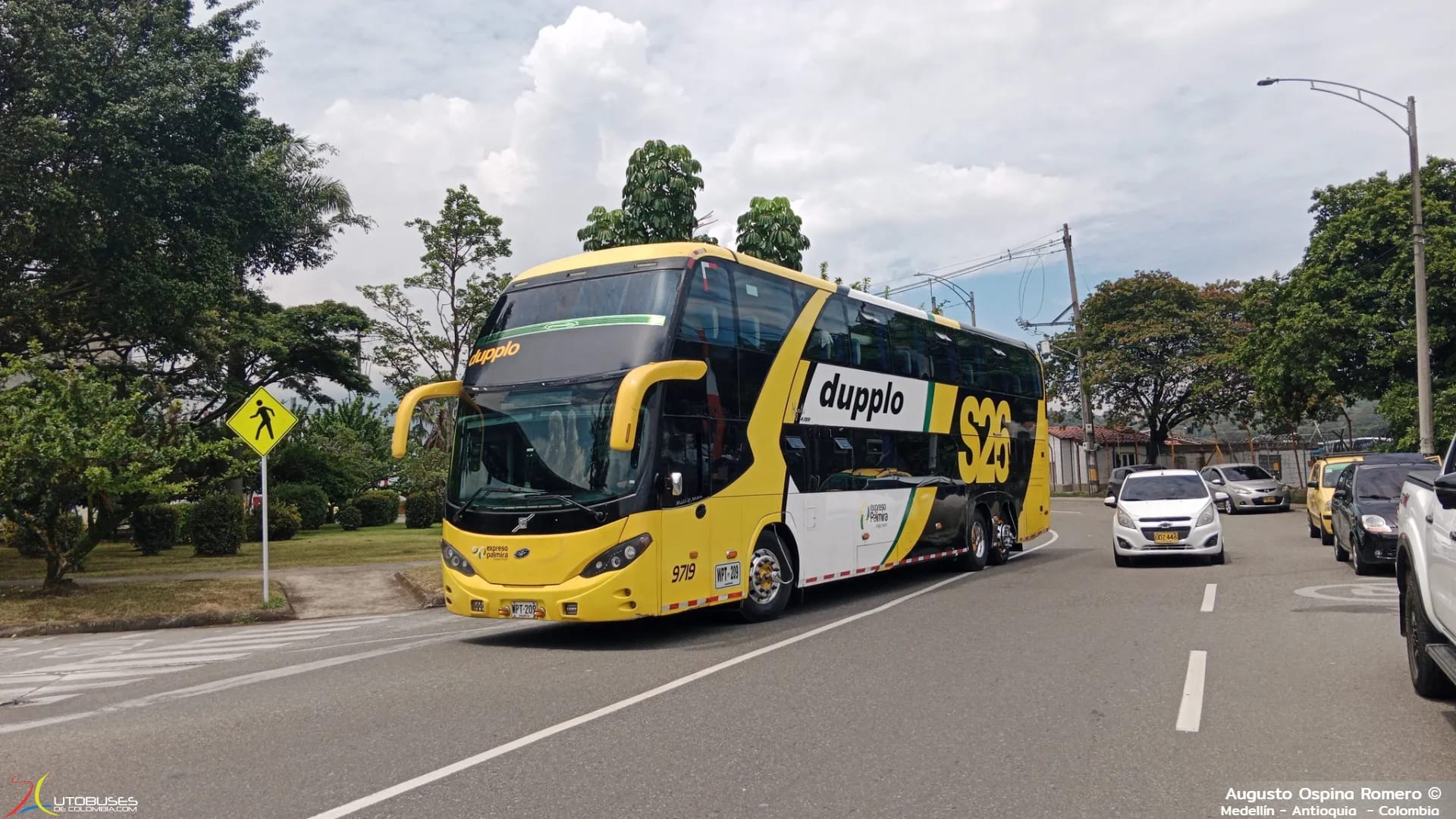 JGB JGB Majestic DD Volvo B420R