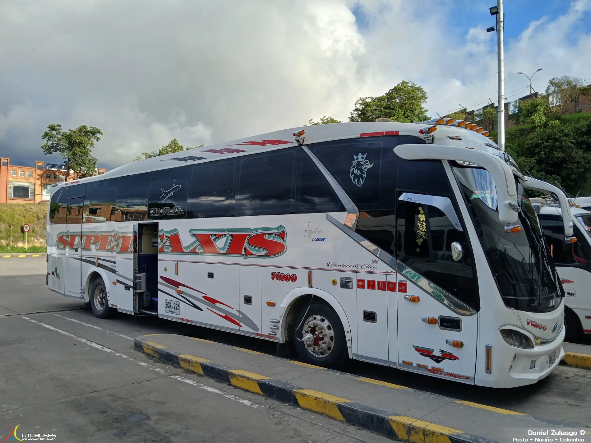 JGB JGB Majestic Scania K400