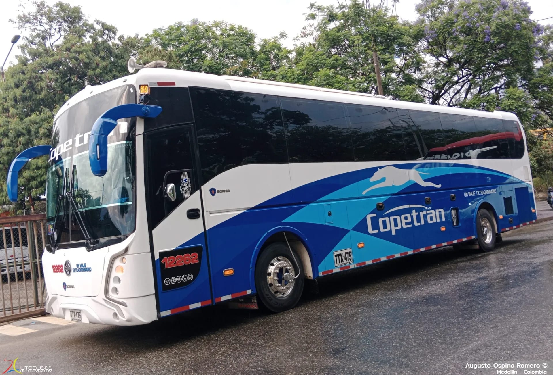 Aga Aga Creo Scania K400