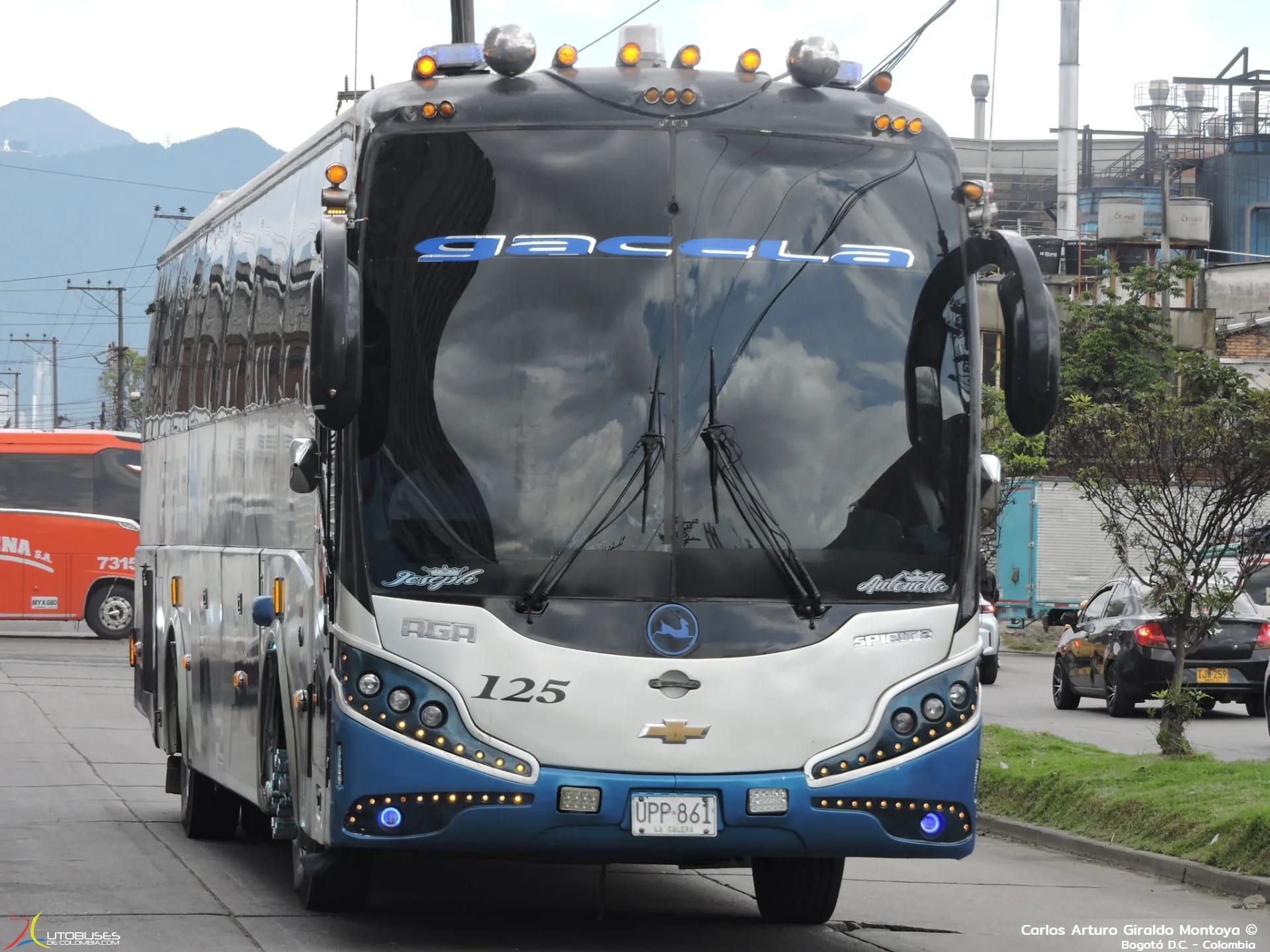 Aga Aga Sipirit 2 Chevrolet Isuzu LV 150