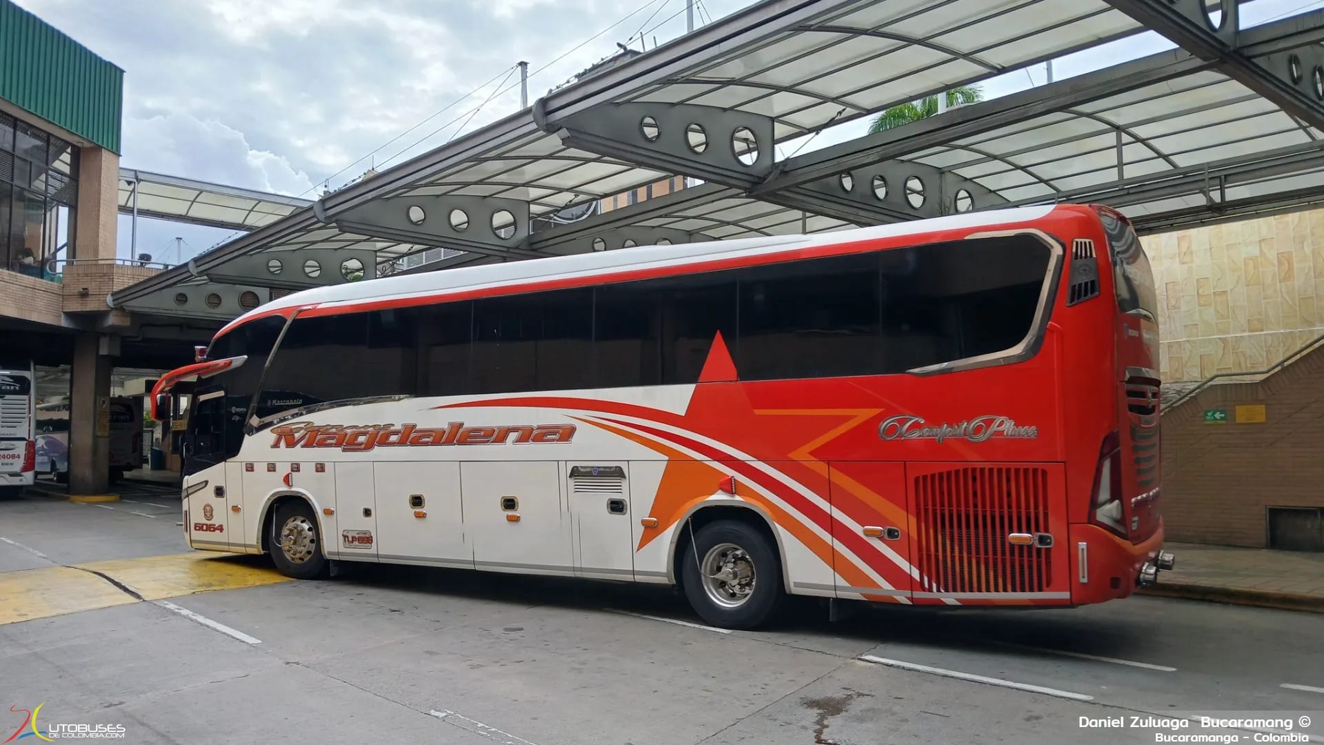 Marcopolo Superpolo Marcopolo Paradiso 1200 New G7 Scania K410