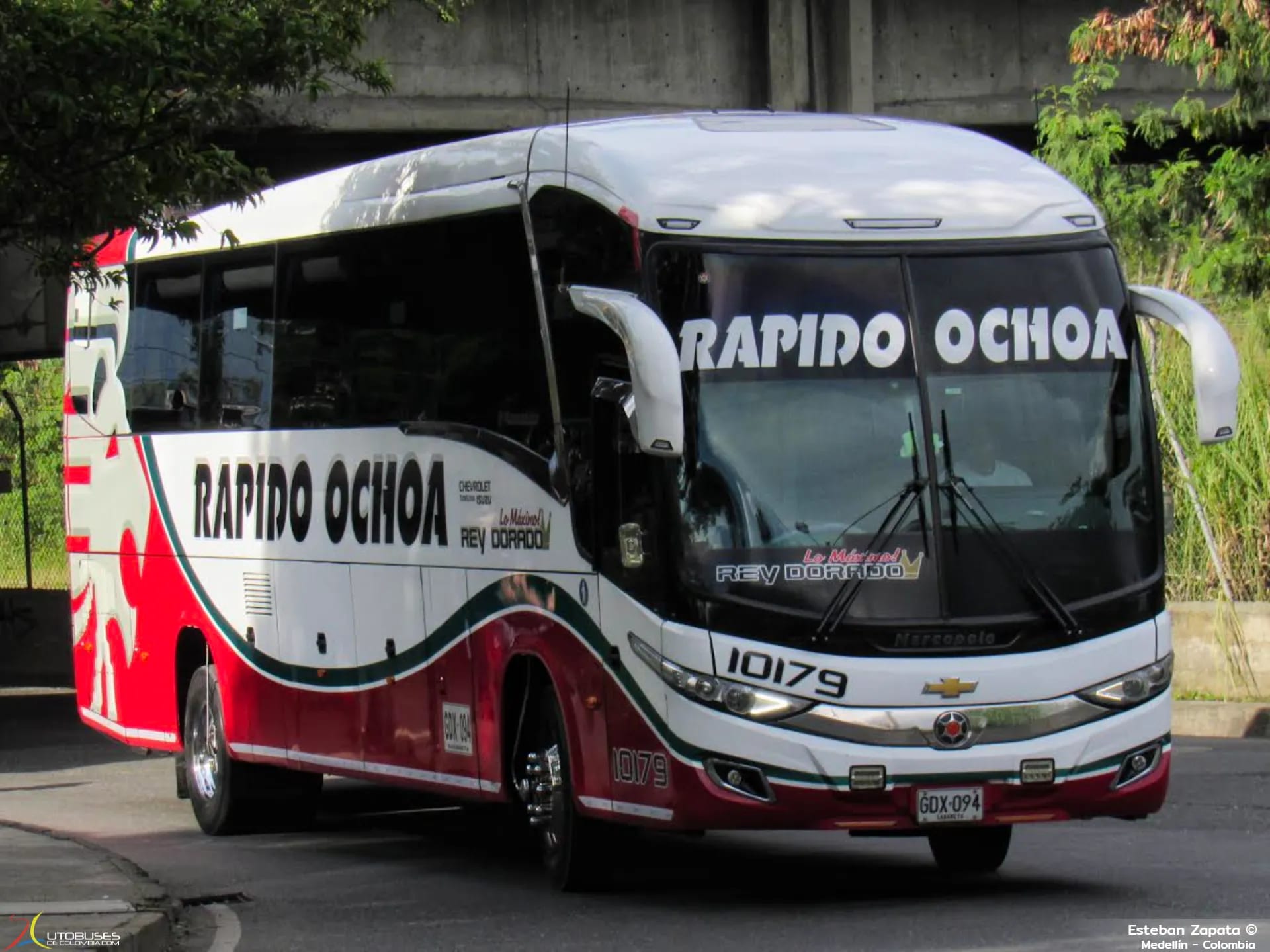 Marcopolo Superpolo Marcopolo Paradiso 1200 New G7 Chevrolet Isuzu LV 452