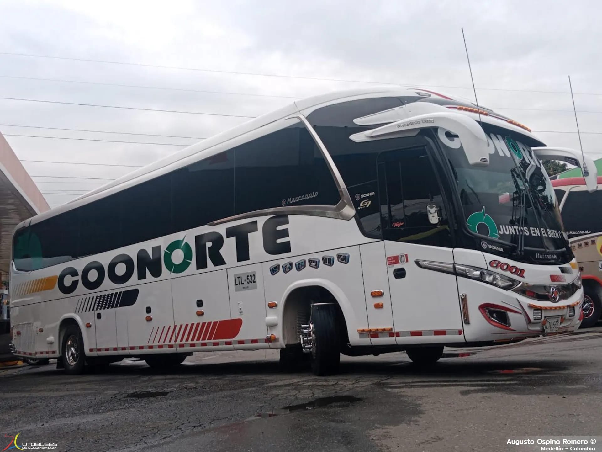 Marcopolo Superpolo Marcopolo Paradiso 1200 New G7 Scania K400