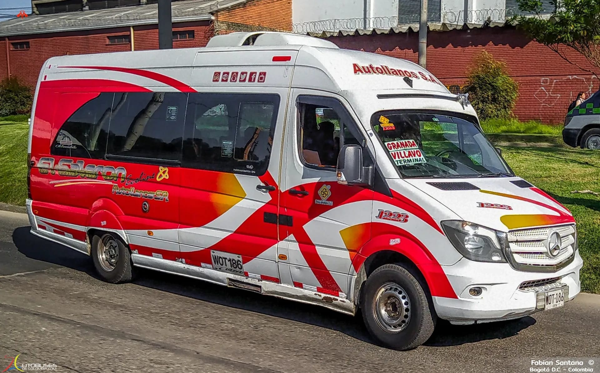 Mercedes Benz Mercedes Benz  MB SPRINTER 515 CDI-C 4325 TE 19+1