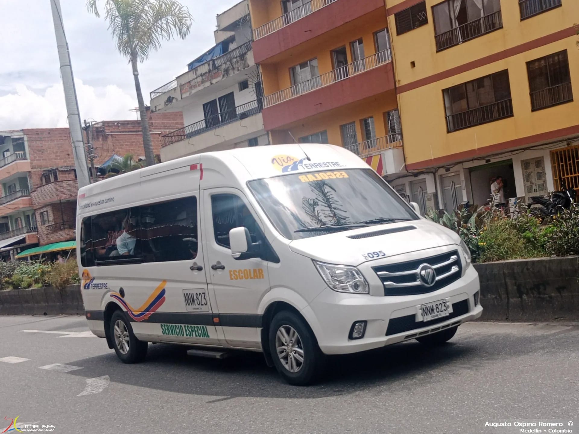 Auros Foton Toano