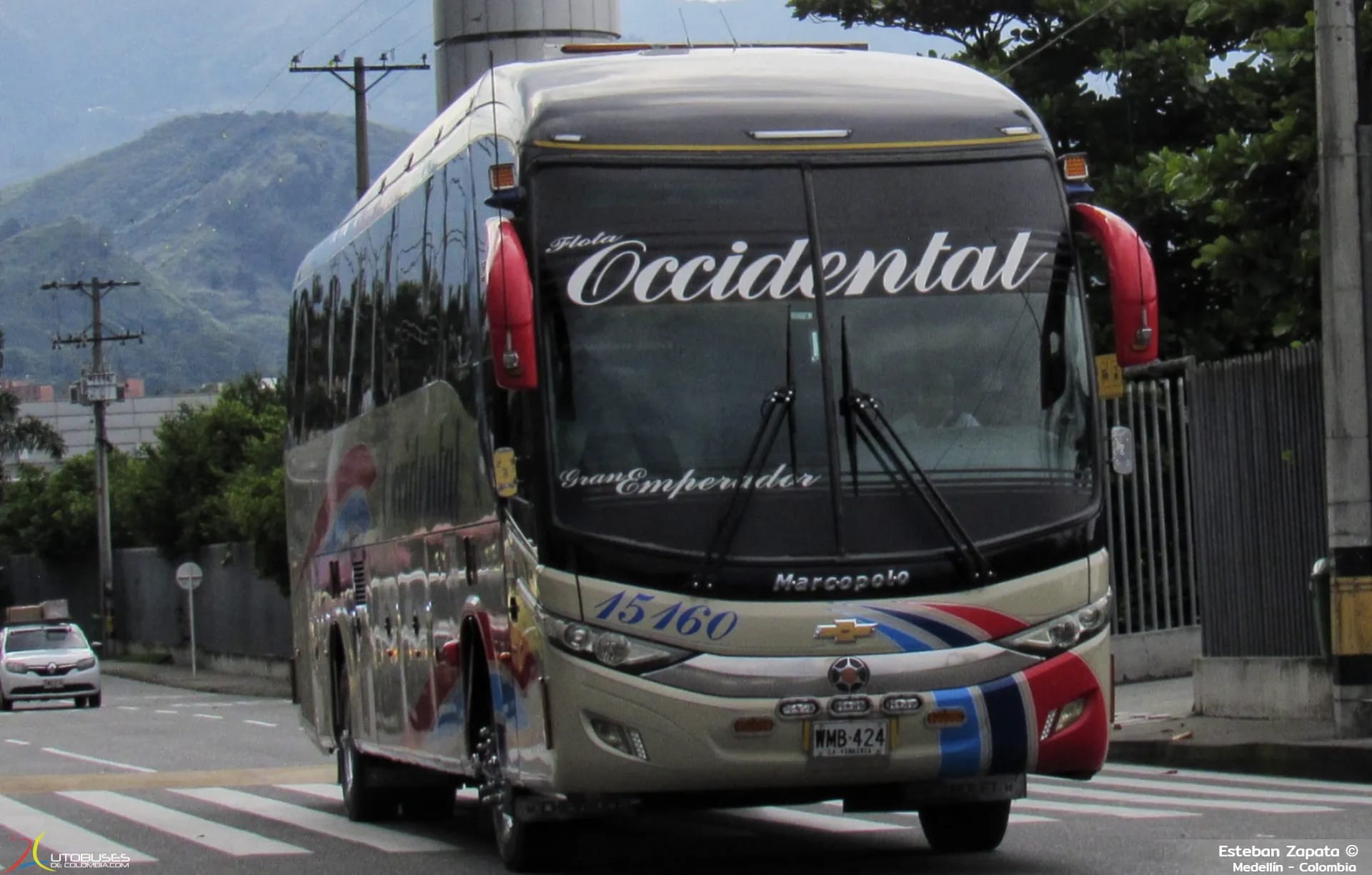 Marcopolo Superpolo Marcopolo Paradiso 1200 New G7 Chevrolet Isuzu LV 452