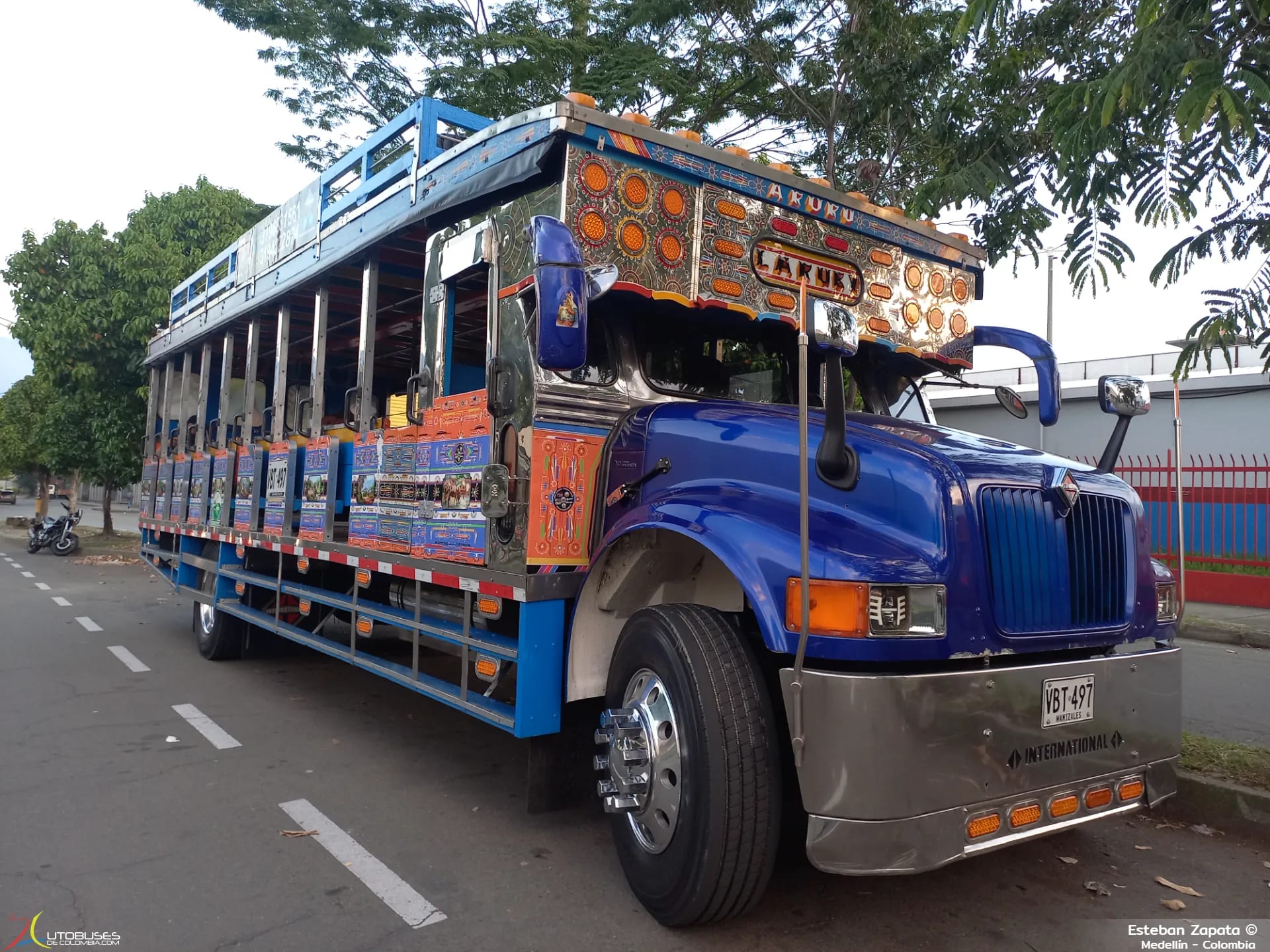 Dodge International 4700 DT466
