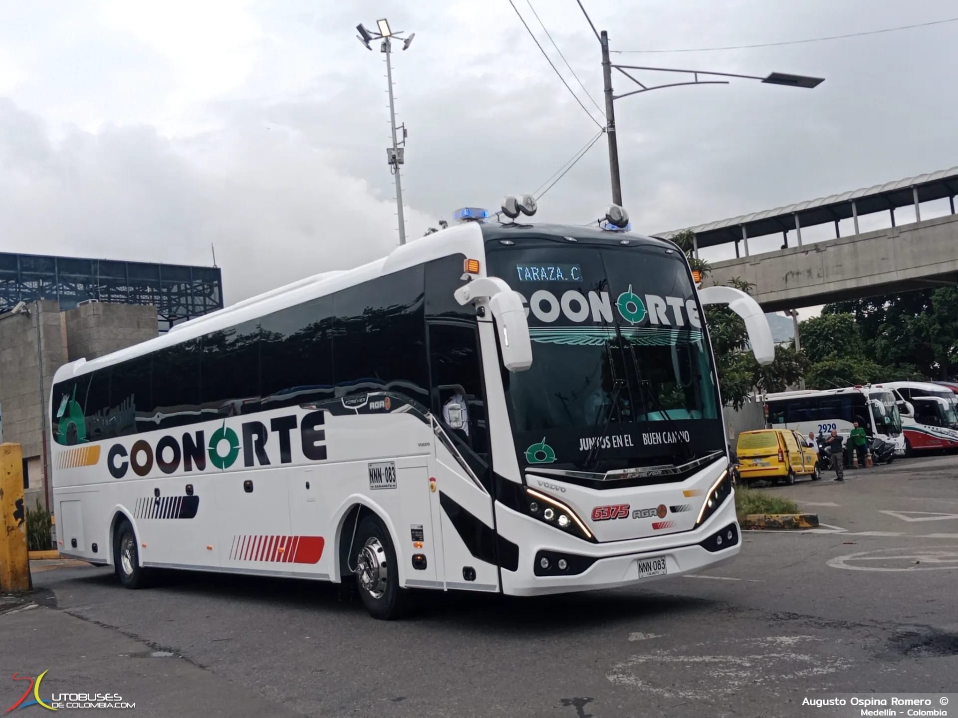 Aga Aga Forever Volvo B460R