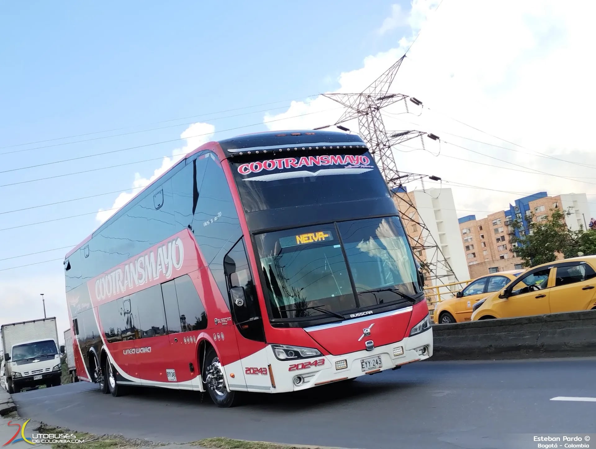 Busscar Busscar Busstar DD Volvo B430R 6x2