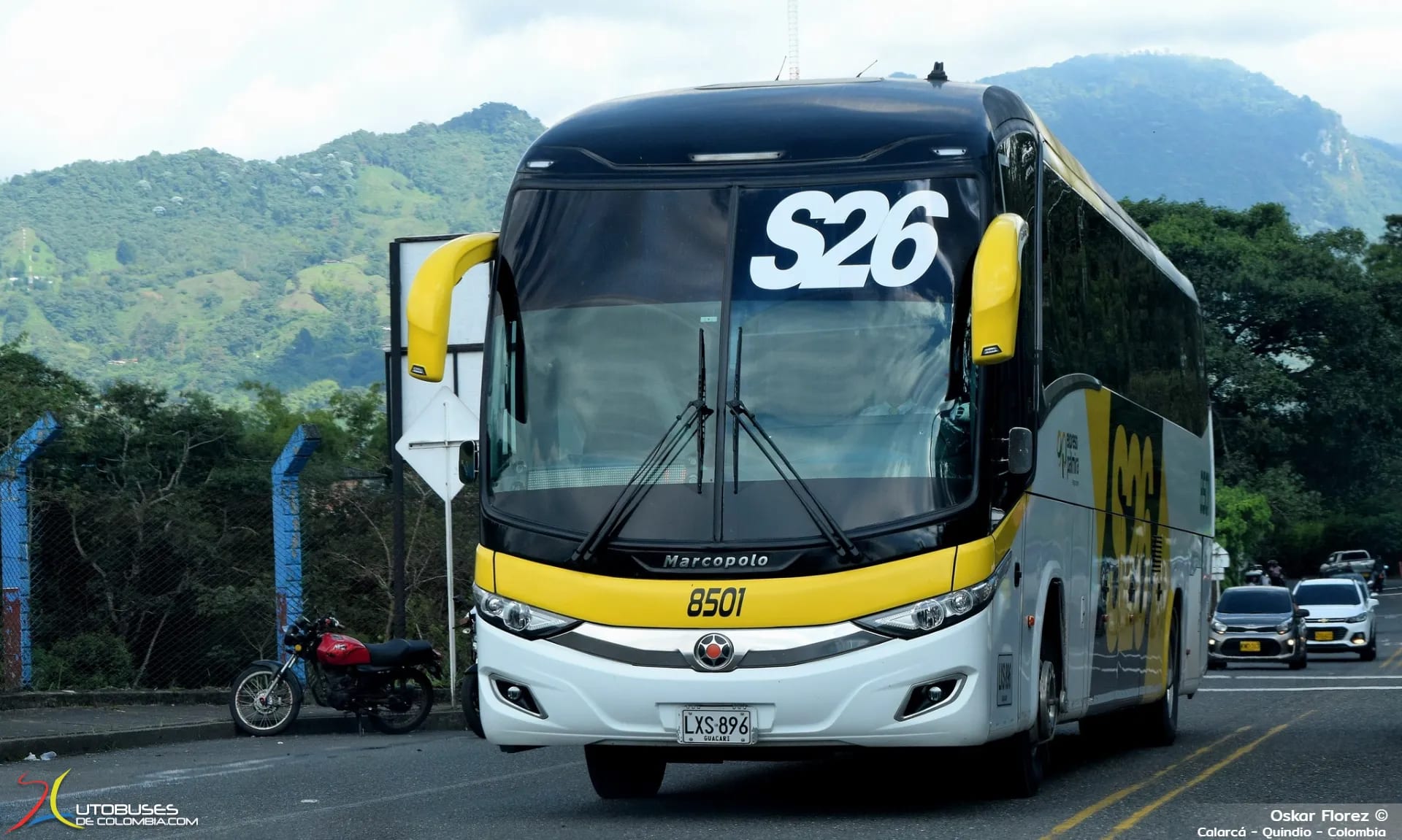 Marcopolo Superpolo Marcopolo Paradiso 1200 New G7 Volvo  B460R