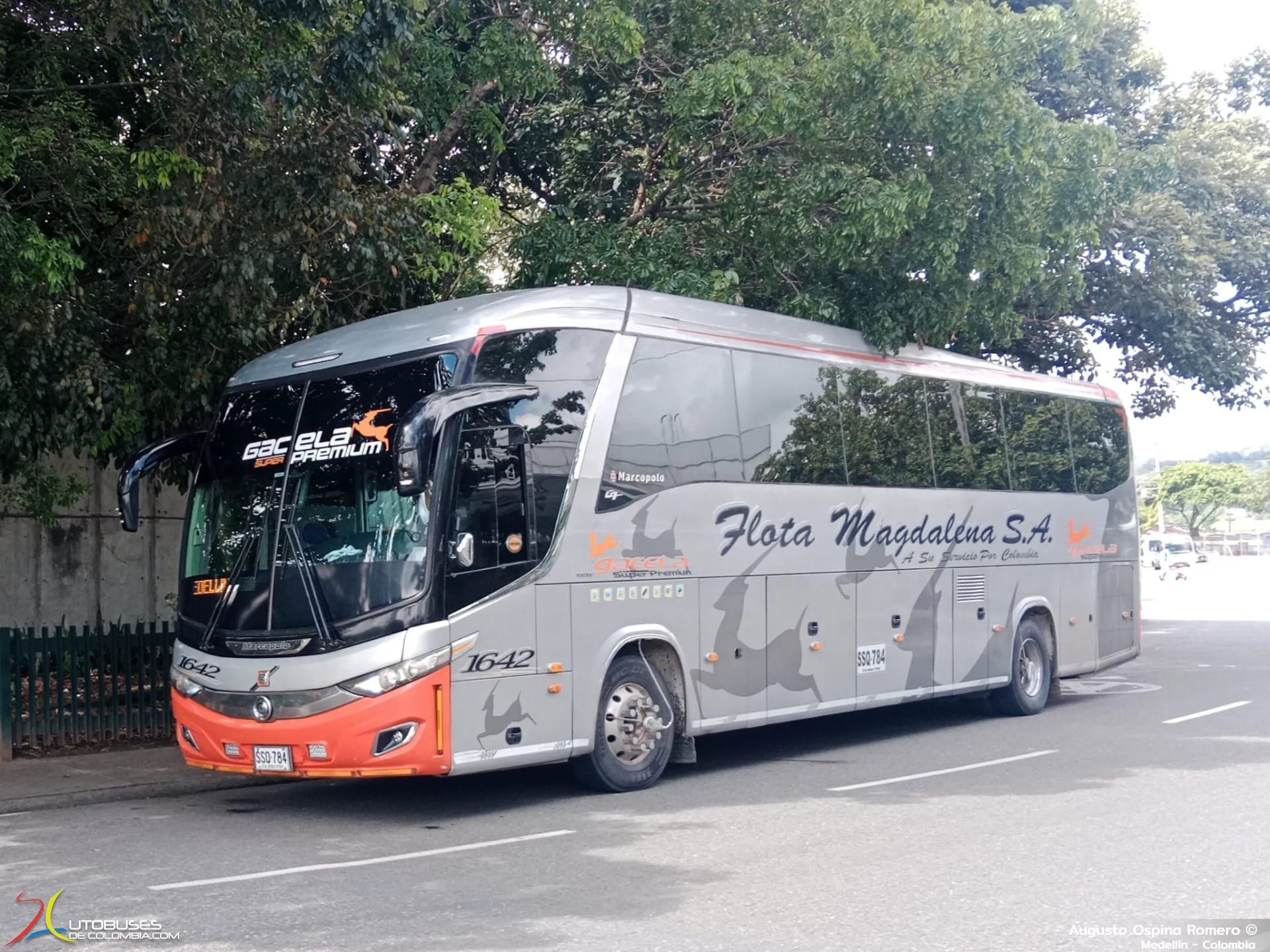 Marcopolo Superpolo Marcopolo Paradiso 1200 G7 Volvo B420R 