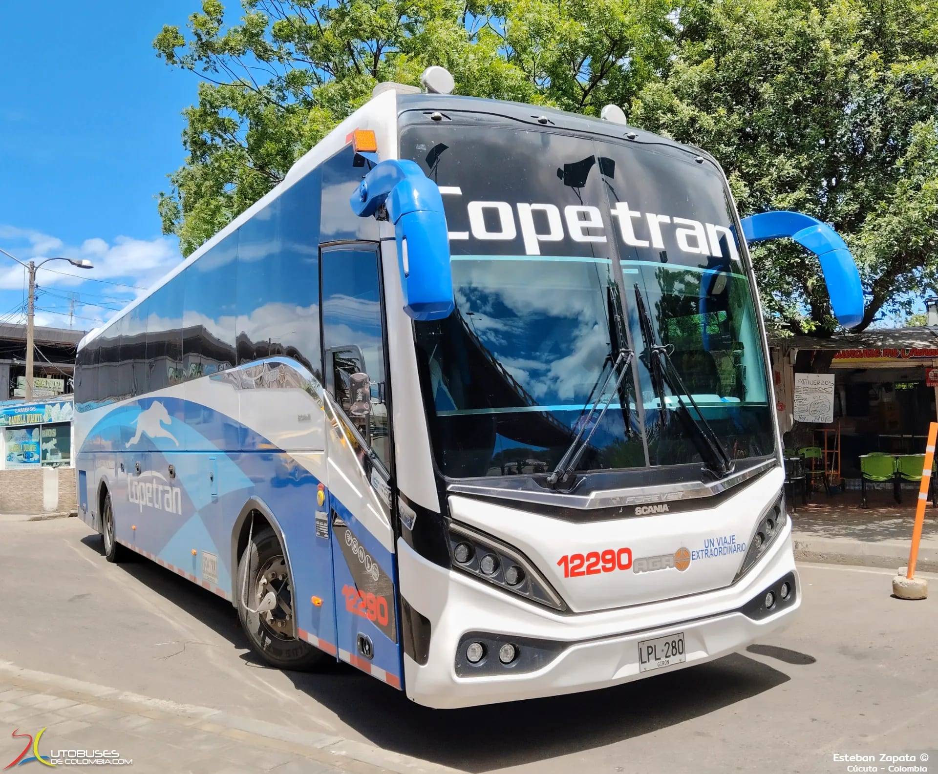 Aga Aga Forever Scania K410