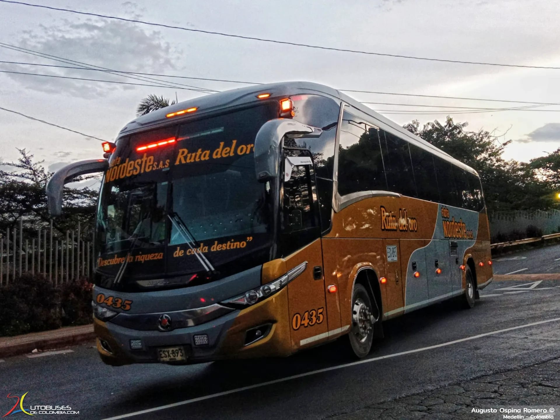 Marcopolo Superpolo Marcopolo Paradiso 1200 New G7 Scania K400